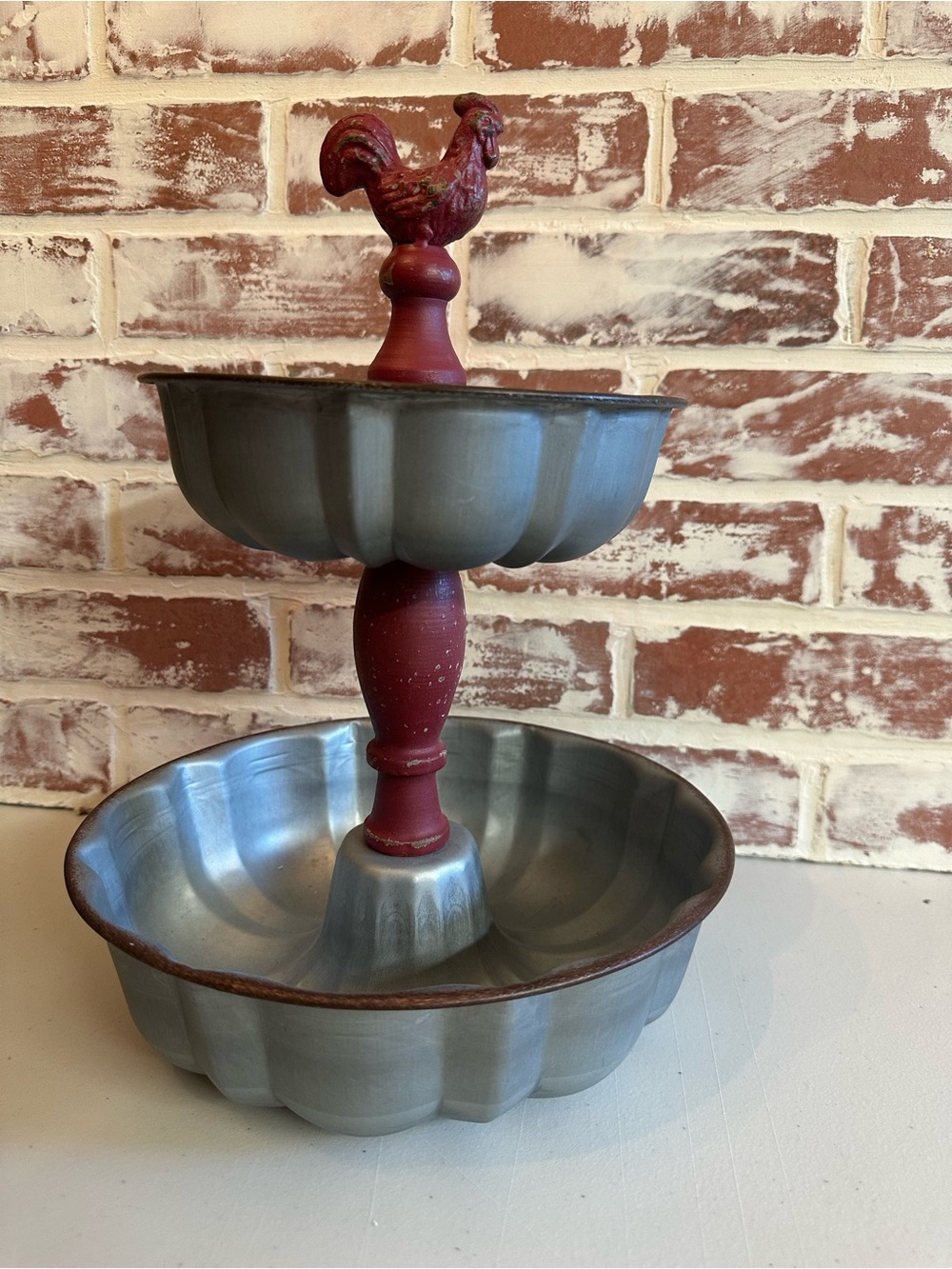 Two-Tier Metal Serving Stand with Rooster Accent - Gray & Red